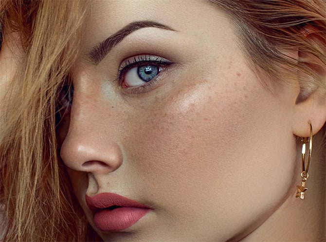 Fard e rosacea: ecco come farli andare d’accordo.